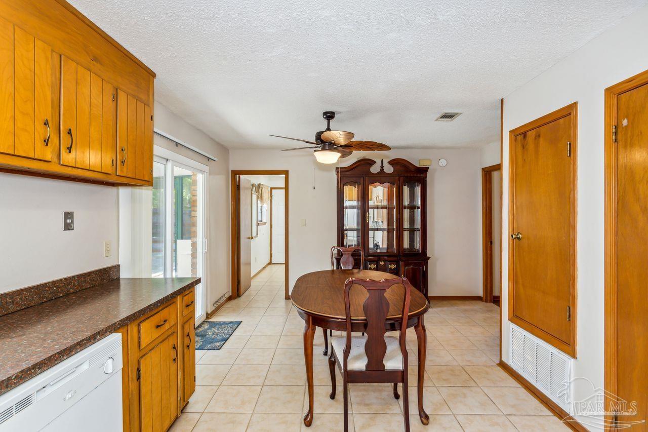 4747 Easter Street Pace, FL 32571 - Photo 12 of 27