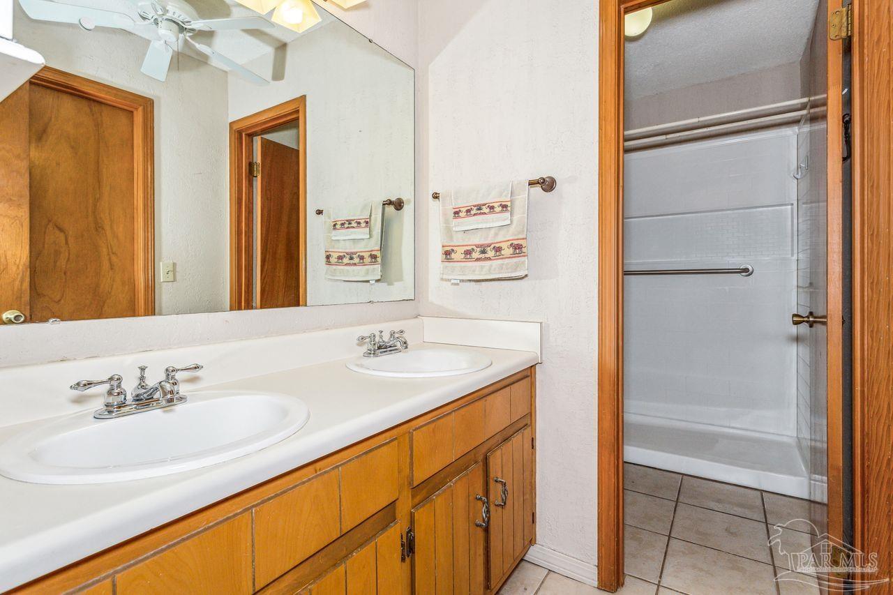 4747 Easter Street Pace, FL 32571 - Photo 15 of 27