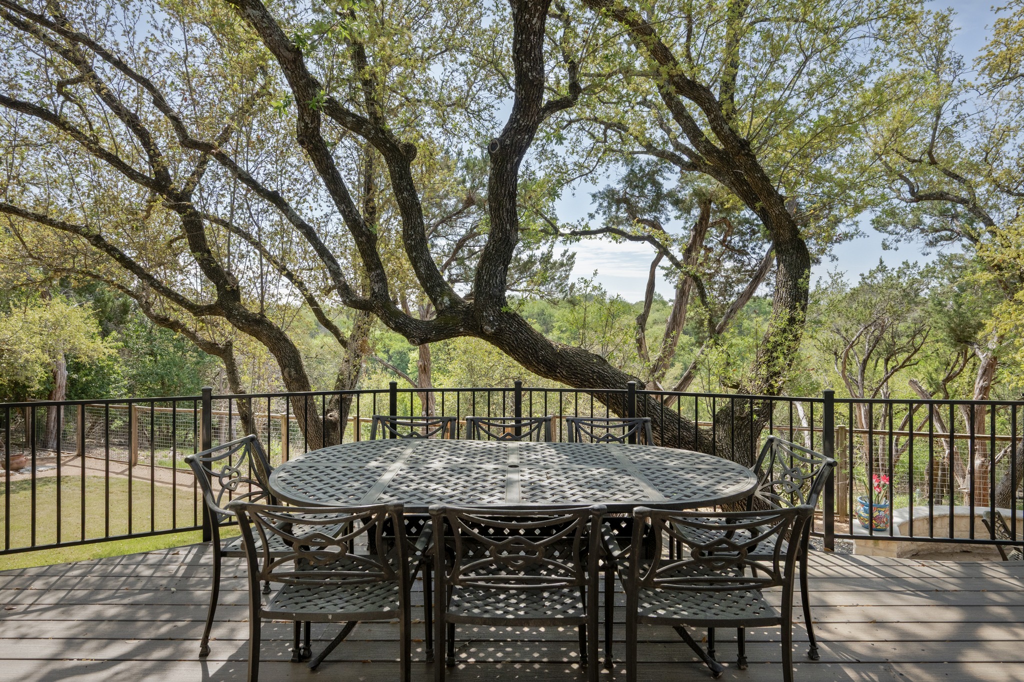 405 Ridgecrest Road Georgetown, TX 78628 - Photo 3 of 40