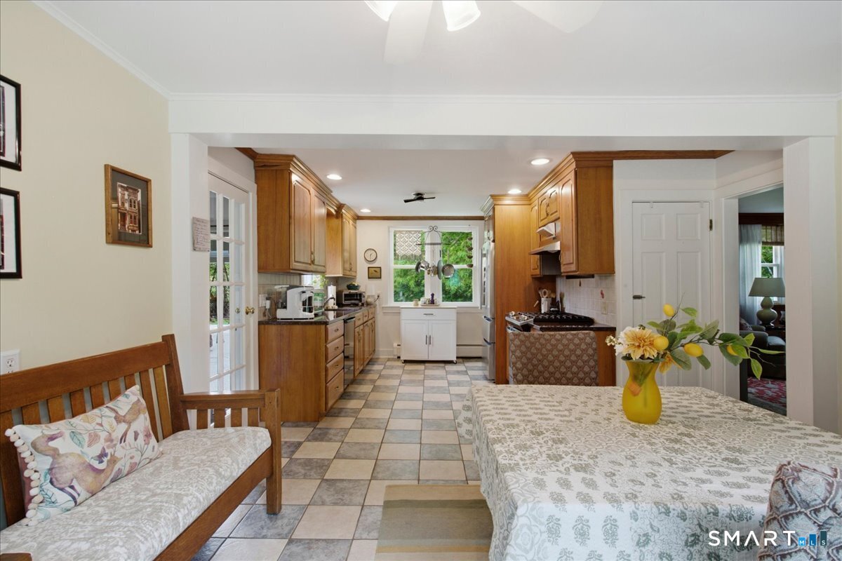 41 River Road Washington, CT 06794 - Photo 16 of 37