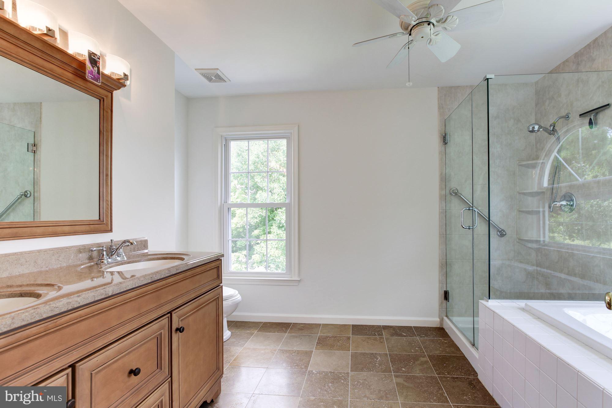 1813 Middlebridge Drive Silver Spring, MD 20906 - Photo 10 of 16 Bath (Master)