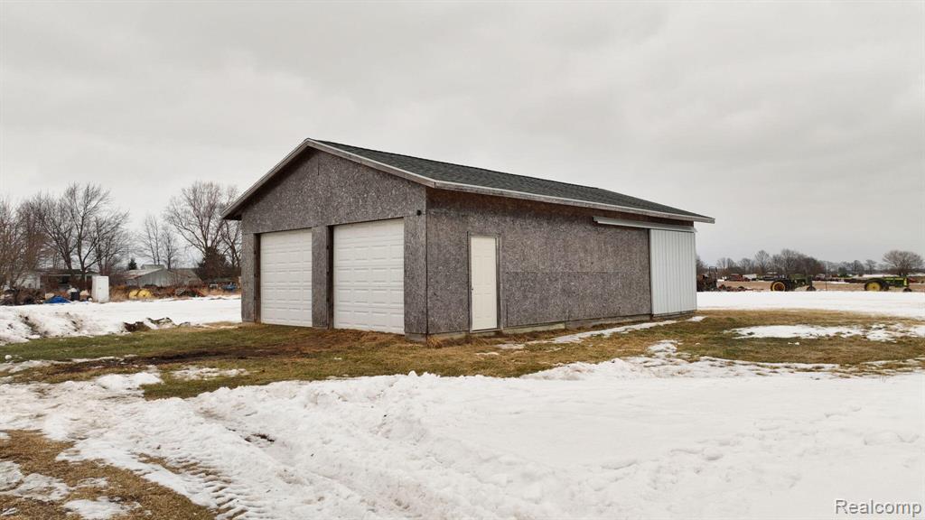 2770 North Geeck Road Corunna, MI 48817 - Photo 8 of 35