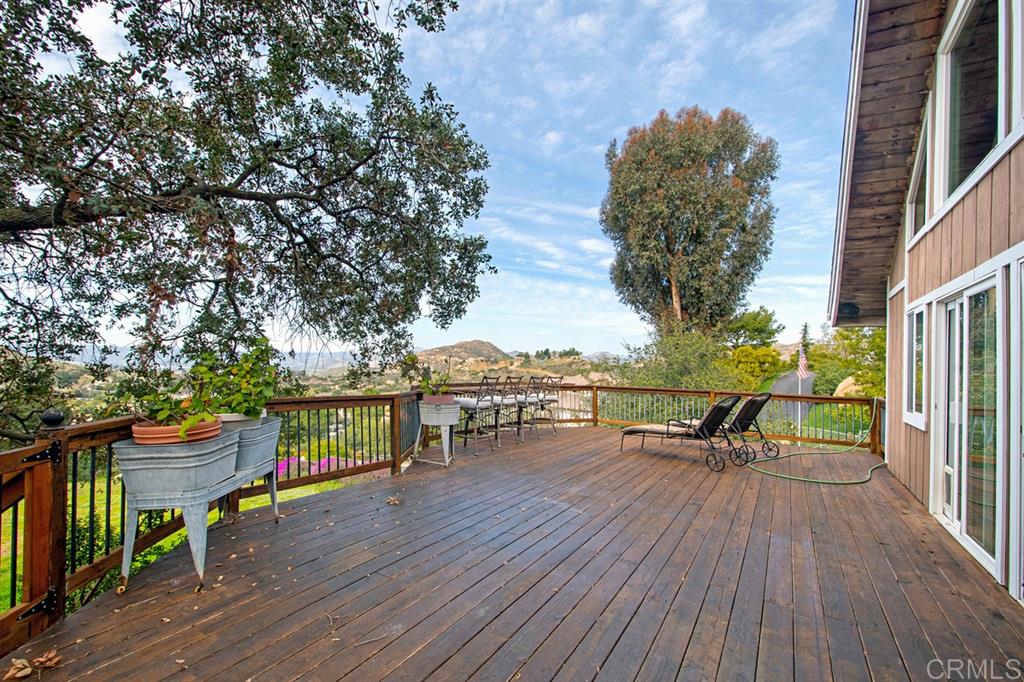 1012 Stoneridge Road El Cajon, CA 92021 - Photo 9 of 25