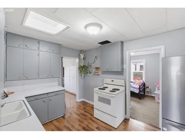 $343,900 | 2355 Hyde Street Southeast, Salem, OR 97301