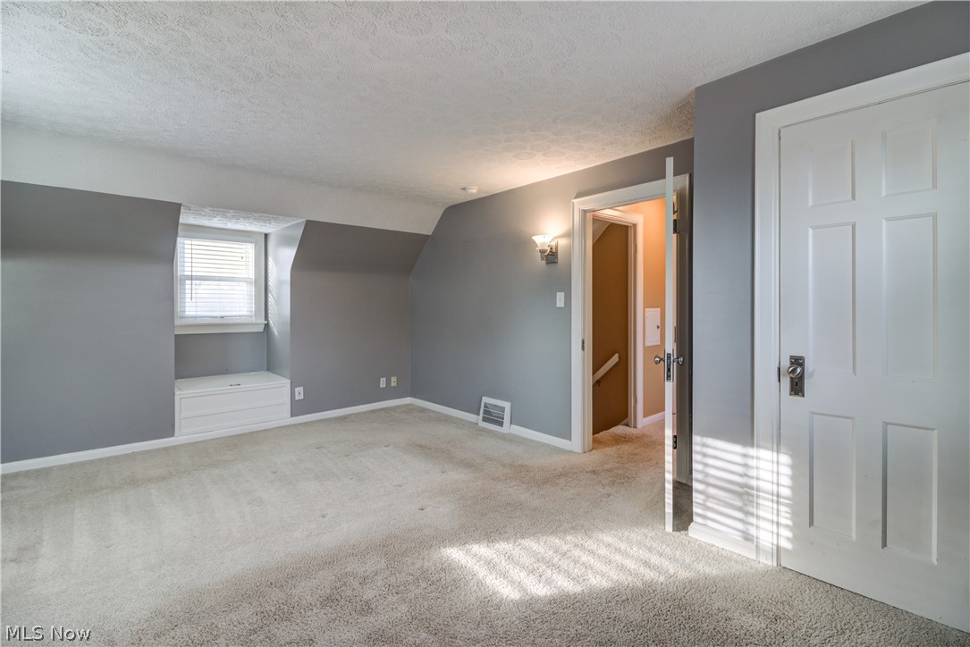 13327 Ridge Road North Royalton, OH 44133 - Photo 20 of 35