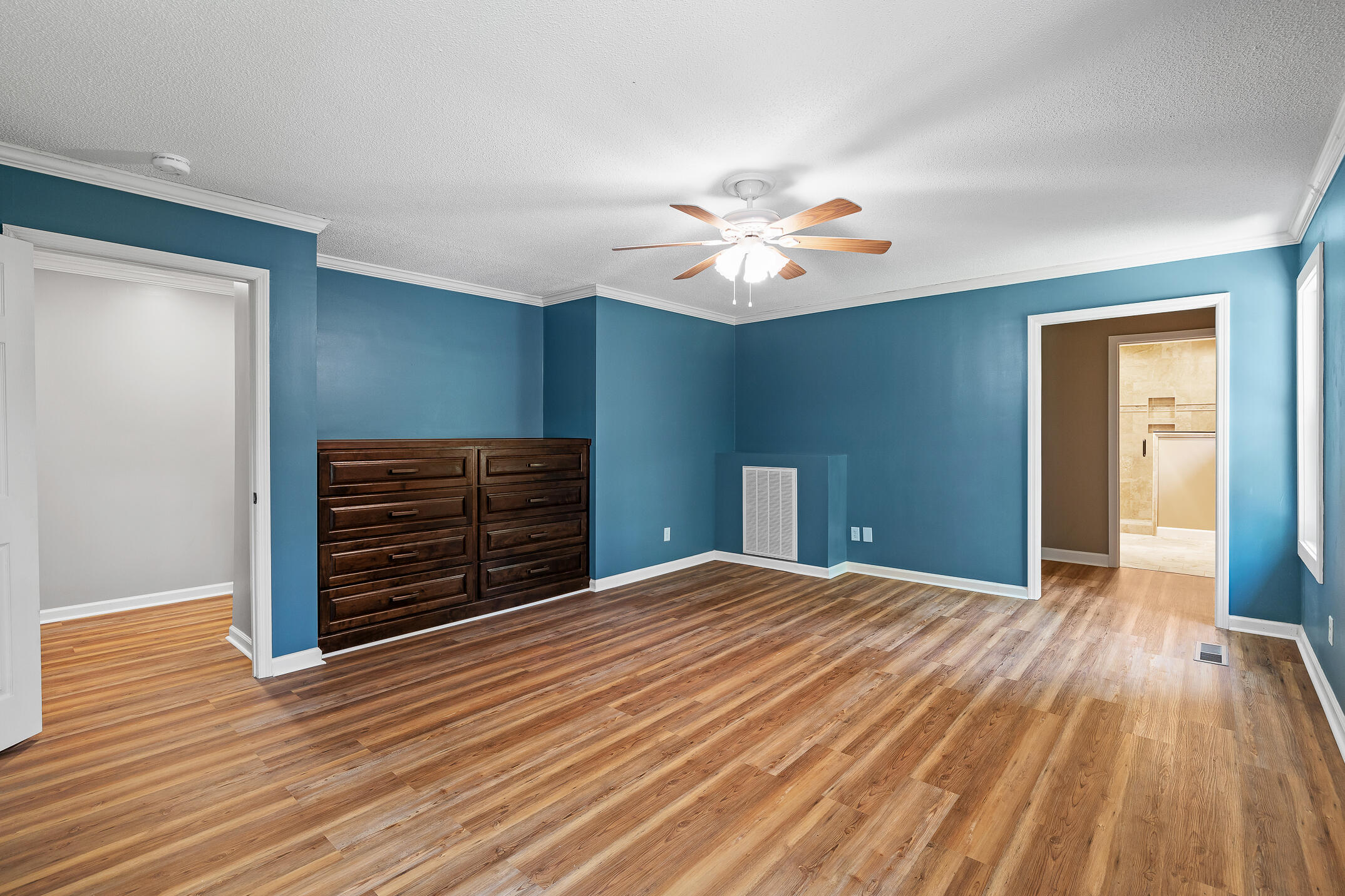 2040 Rock Bluff Road Hixson, TN 37343 - Photo 12 of 33 Master Bedroom with built in shelving