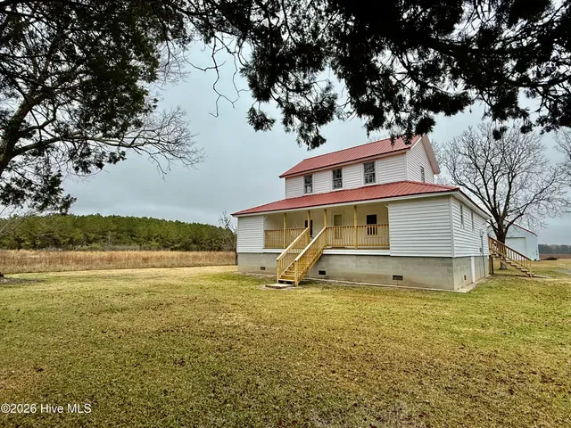 $340,000 | 4549 Loop Road, Scranton, NC 27875