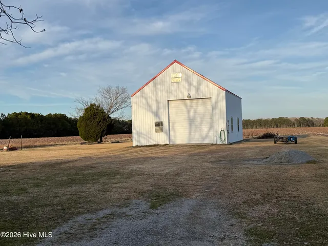 $340,000 | 4549 Loop Road, Scranton, NC 27875