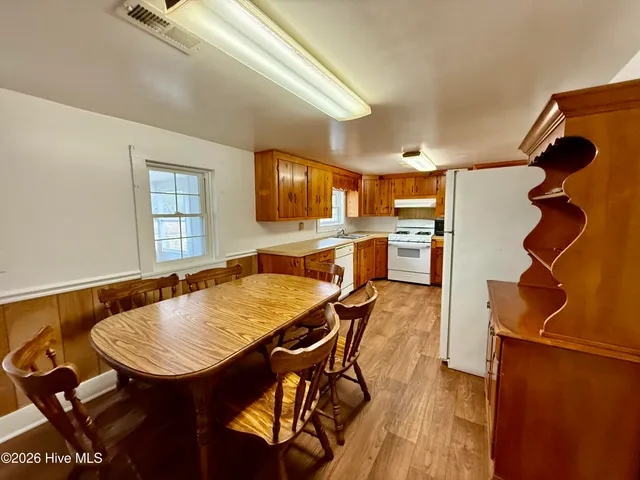 $340,000 | 4549 Loop Road, Scranton, NC 27875