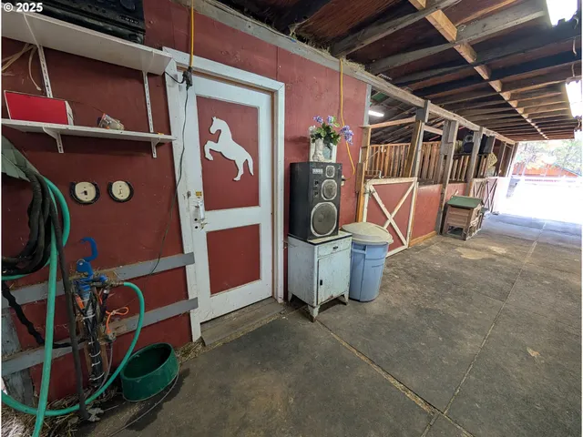 $599,000 | 71168 Valley View Road, Elgin, OR 97827