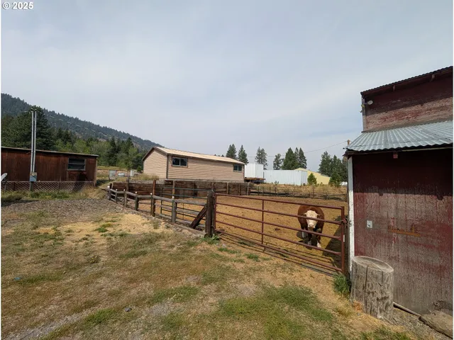 $599,000 | 71168 Valley View Road, Elgin, OR 97827
