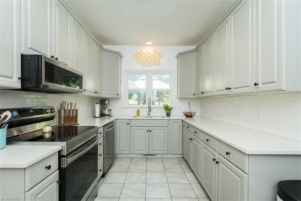 6624 Hamlett Road Mebane, NC 27302 - Photo 10 of 30 Gallery Image 10