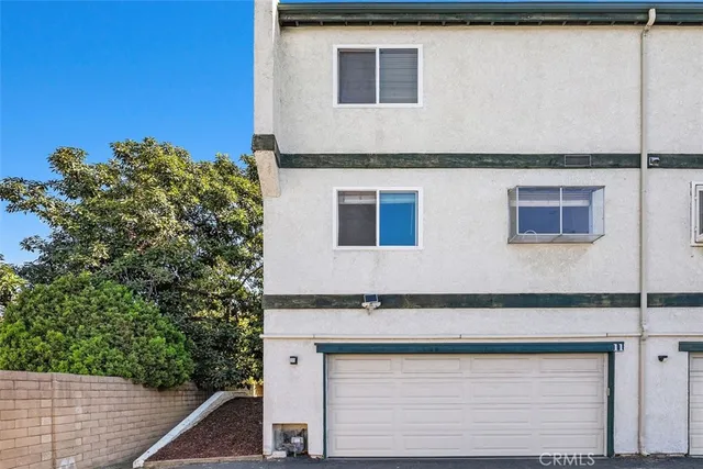 a side view of a building