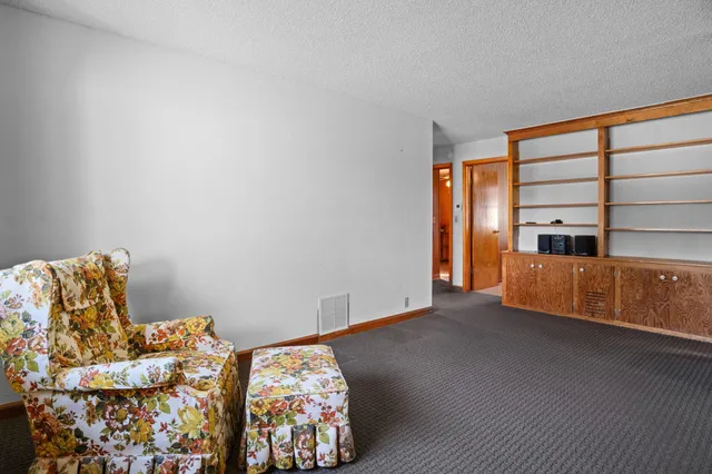 $299,900 | 1942 Eddy Street, Hastings, MN 55033