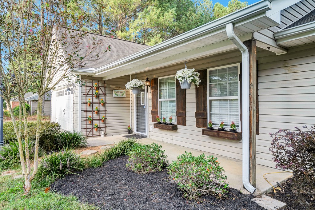 204 Briar Ridge Road Northwest Calhoun, GA 30701 - Photo 8 of 39 Gallery Image 8