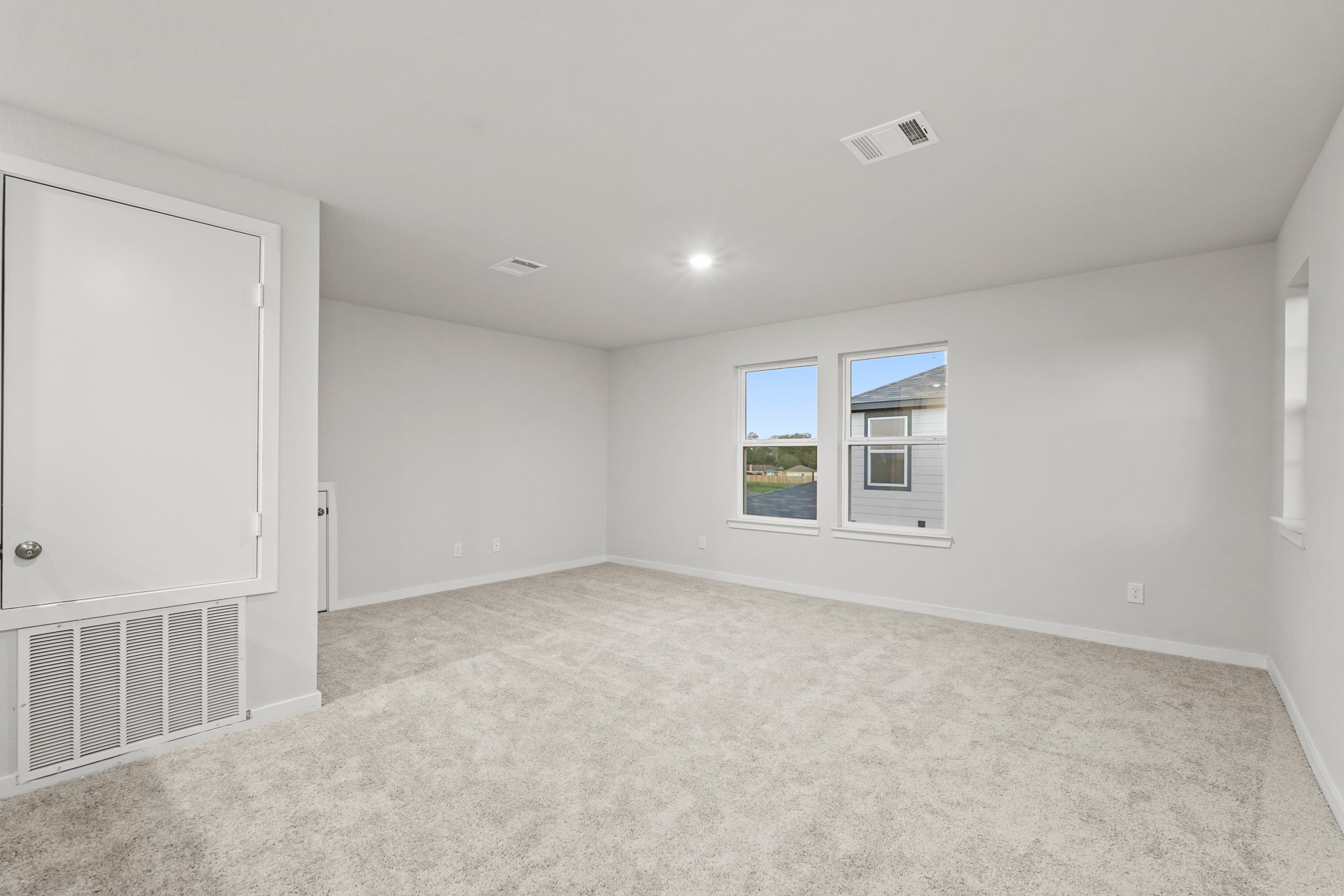 141 Byu Bnd Boulevard Angleton, TX 77515 - Photo 15 of 26 a view of an empty room with a window
