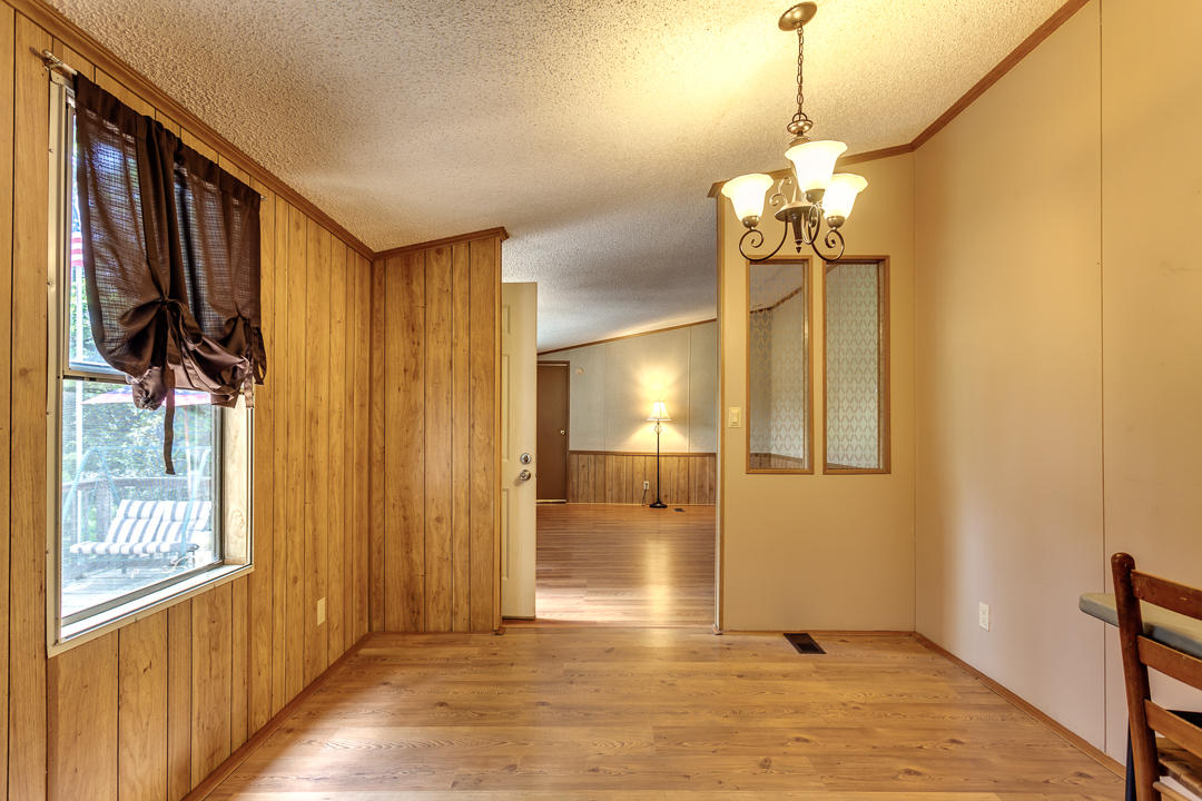 358 Piney Road Kodak, TN 37764 - Photo 12 of 27 016170602-4-358PineyRdKodakTN-SCREEN SIZ