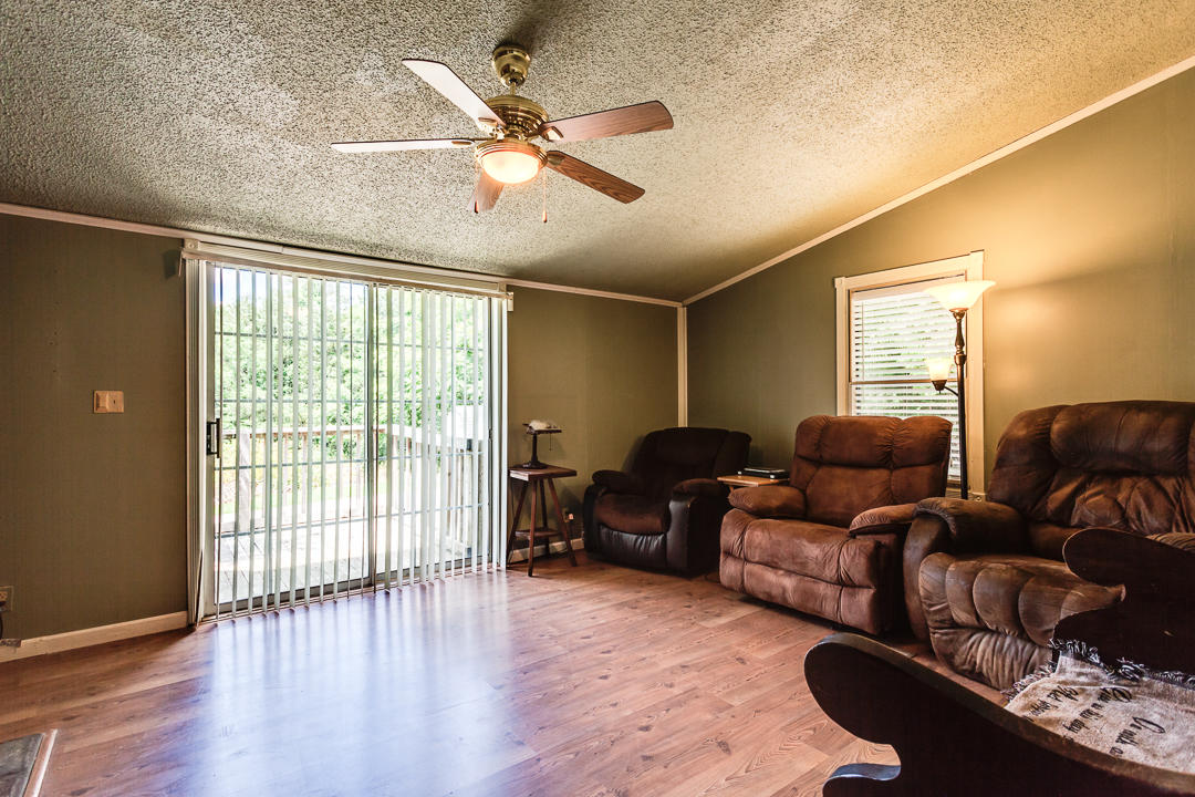358 Piney Road Kodak, TN 37764 - Photo 15 of 27 022170602-4-358PineyRdKodakTN-SCREEN SIZ