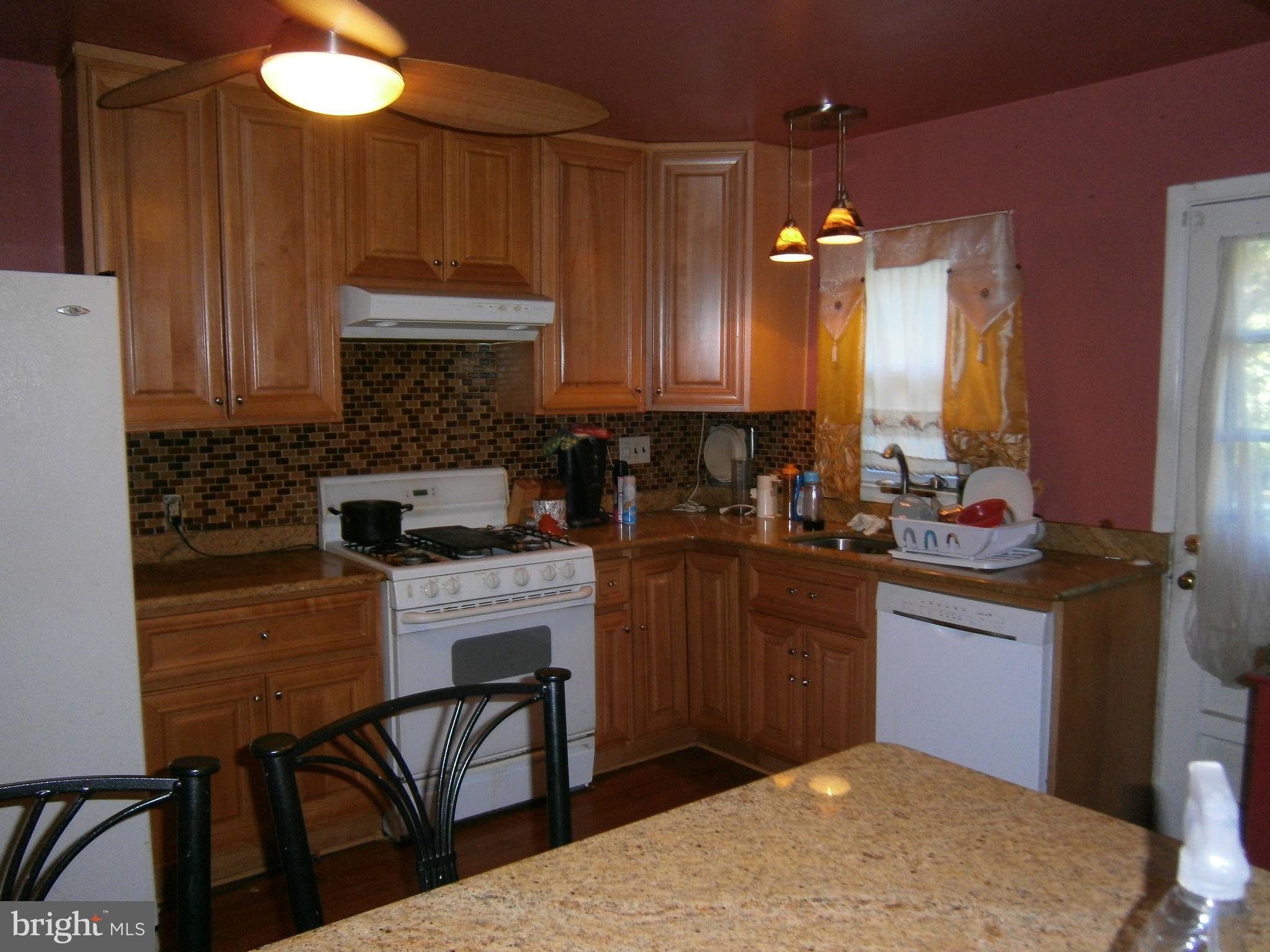 1203 Brixton Road Baltimore, MD 21239 - Photo 18 of 26 Kitchen 1203 Brixton Rd