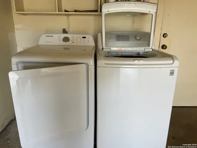 $1,500 | 14434 Bluewood Street, San Antonio, TX 78233