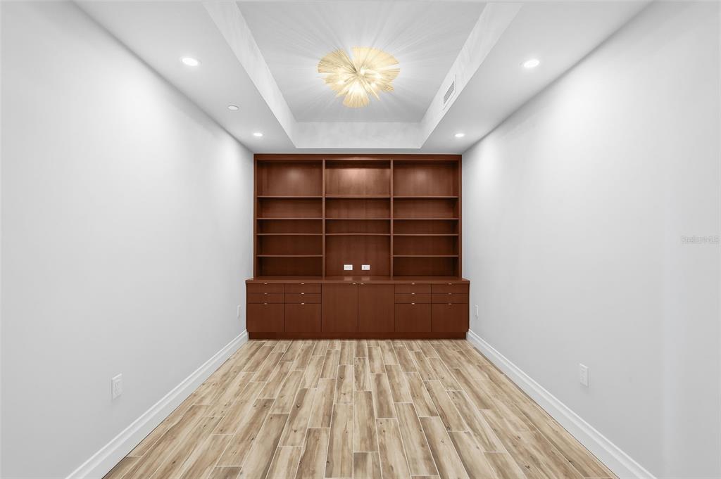 800 Collany Road, Unit 302 St. Petersburg, FL 33715 - Photo 24 of 66