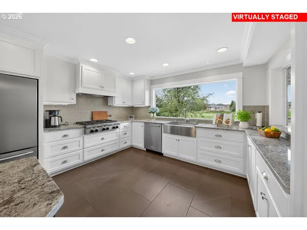 $1,250,000 | 1330 Fisher Road, Roseburg, OR 97471