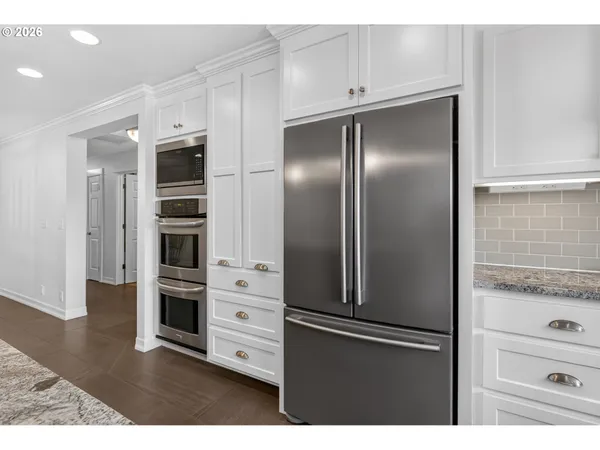 $1,250,000 | 1330 Fisher Road, Roseburg, OR 97471