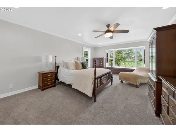 $1,250,000 | 1330 Fisher Road, Roseburg, OR 97471