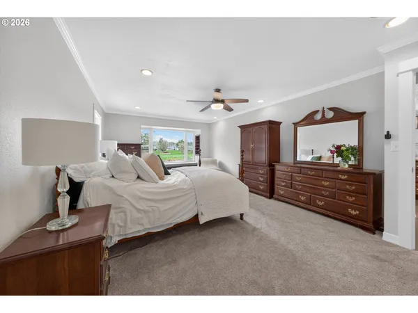 $1,250,000 | 1330 Fisher Road, Roseburg, OR 97471