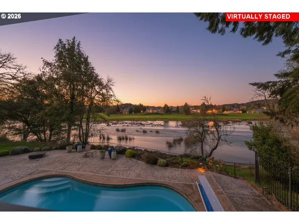 $1,250,000 | 1330 Fisher Road, Roseburg, OR 97471