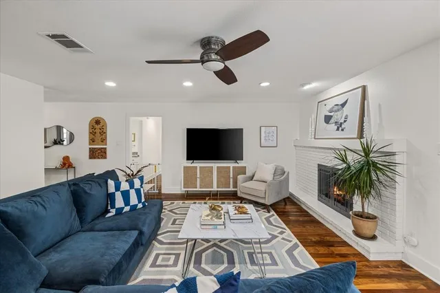 $815,000 | 6301 Firth Road, Fort Worth, TX 76116