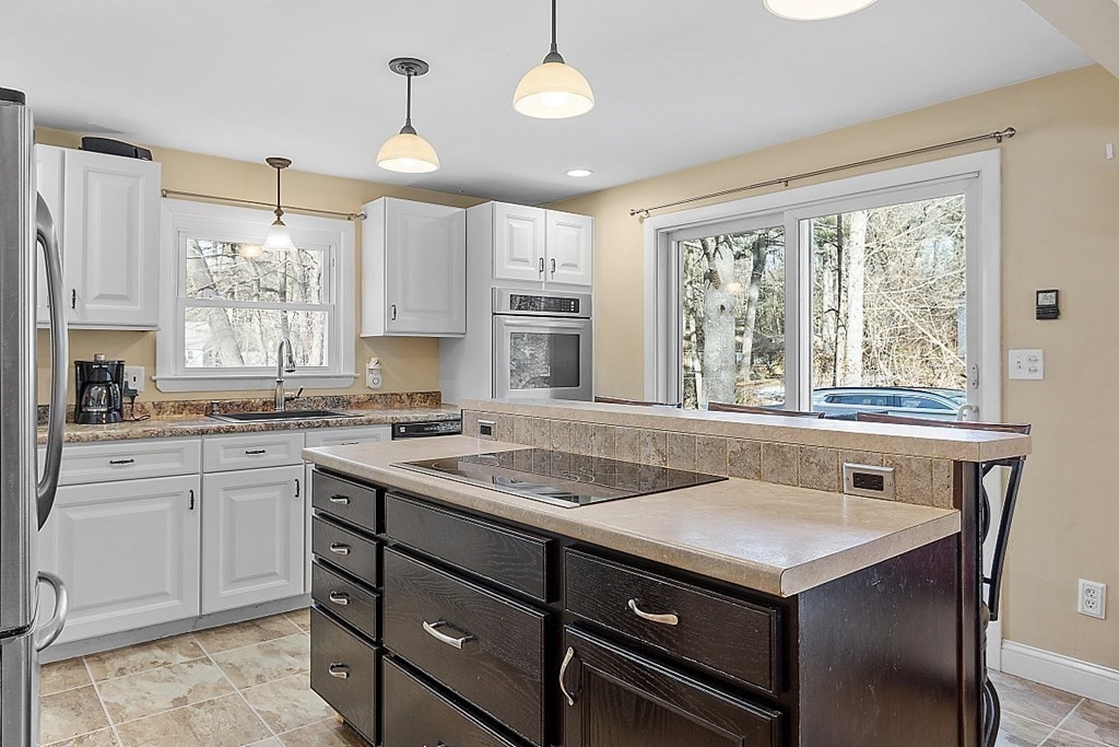 35 Cold Spring Road Westford, MA 01886 - Photo 19 of 31 Gallery Image 19