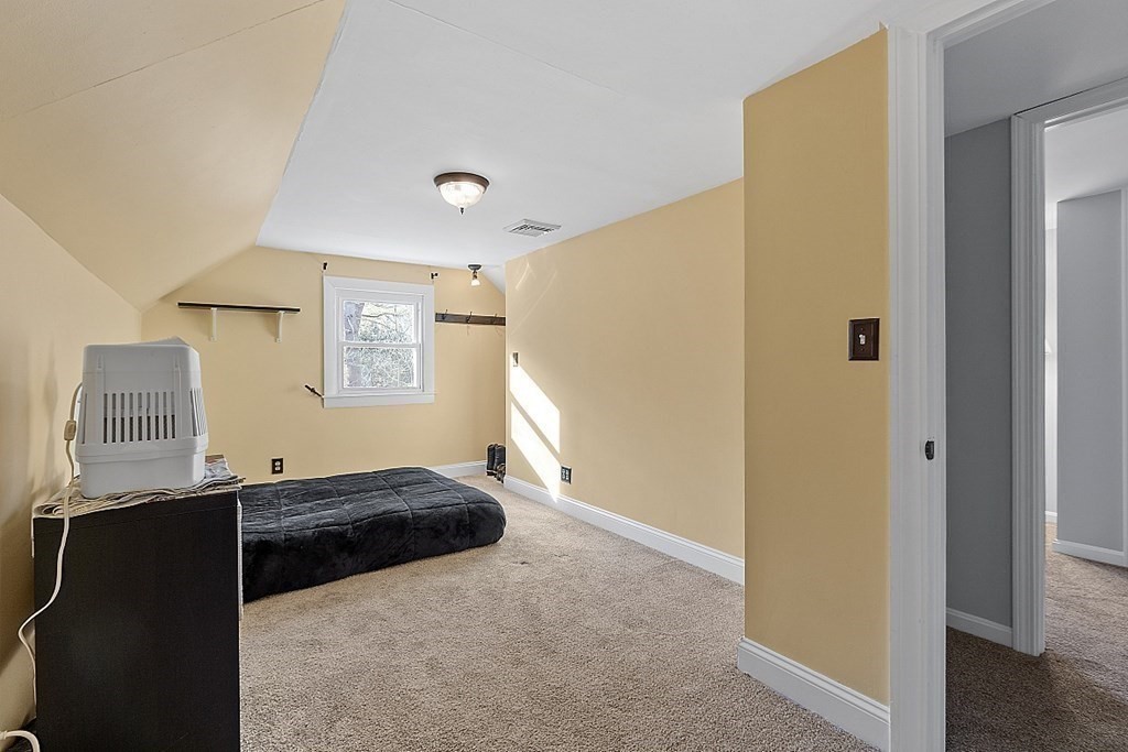 35 Cold Spring Road Westford, MA 01886 - Photo 8 of 31 Gallery Image 8