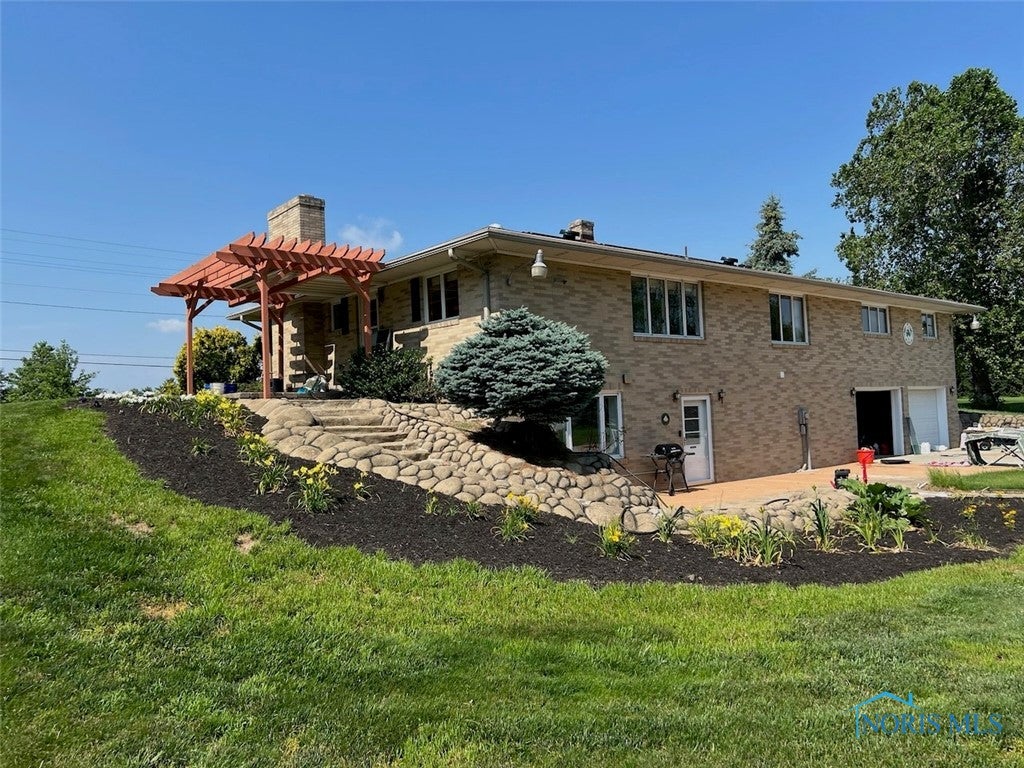 3550 Limerick Road Clyde, OH 43410 - Photo 4 of 40 Gallery Image 4