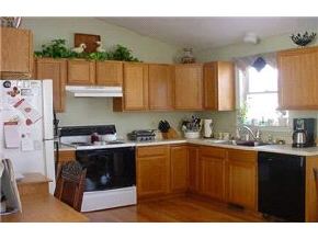 6 Juniper Road Salem, NH 03079 - Photo 2 of 9
