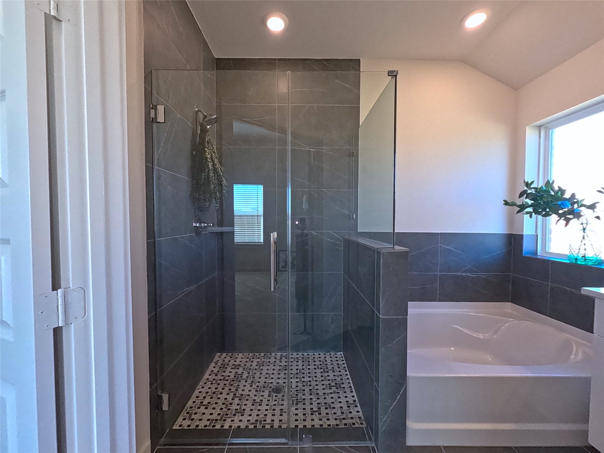 8323 Amber Summit Lane Angleton, TX 77515 - Photo 19 of 24 a bathroom with a shower