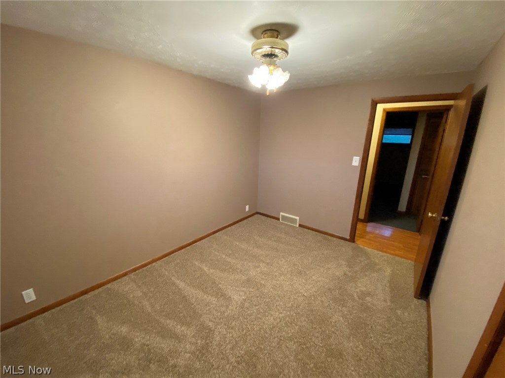 3012 Roswell Road Southwest Carrollton, OH 44615 - Photo 11 of 31 Gallery Image 11