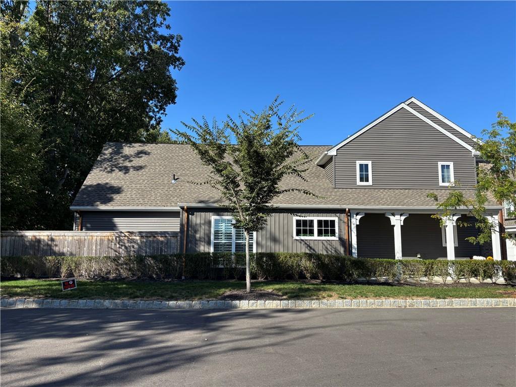 701 England Road Cranberry Township, PA 16066 - Photo 5 of 38