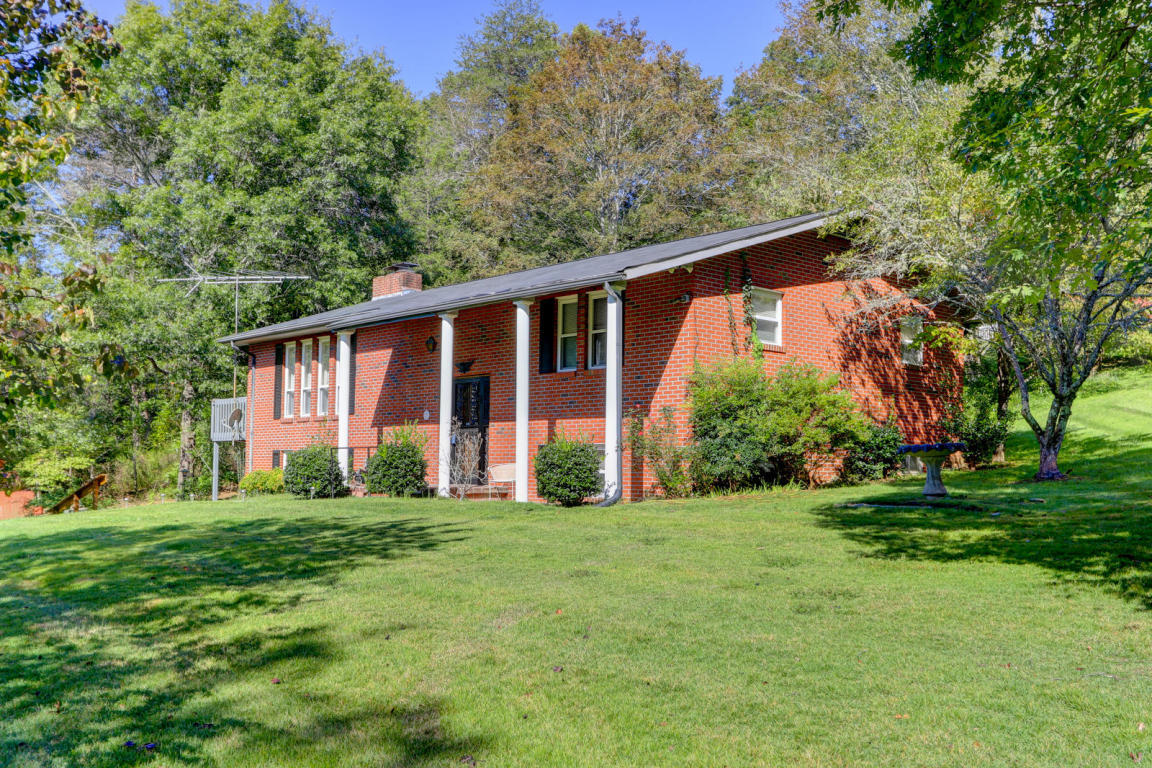 180 Thomas Weaver Road Maynardville, TN 37807 - Photo 2 of 7 Exterior 2