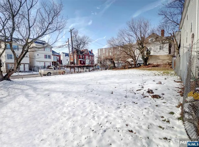 $325,000 | 167-169 Fairmount Avenue, Newark, NJ 07103