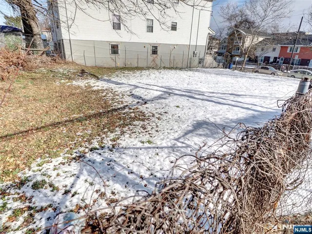 $325,000 | 167-169 Fairmount Avenue, Newark, NJ 07103