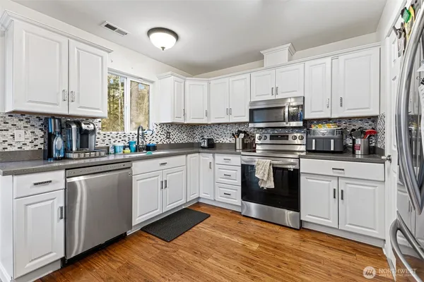 $459,999 | 12718 159th Street East, Puyallup, WA 98374