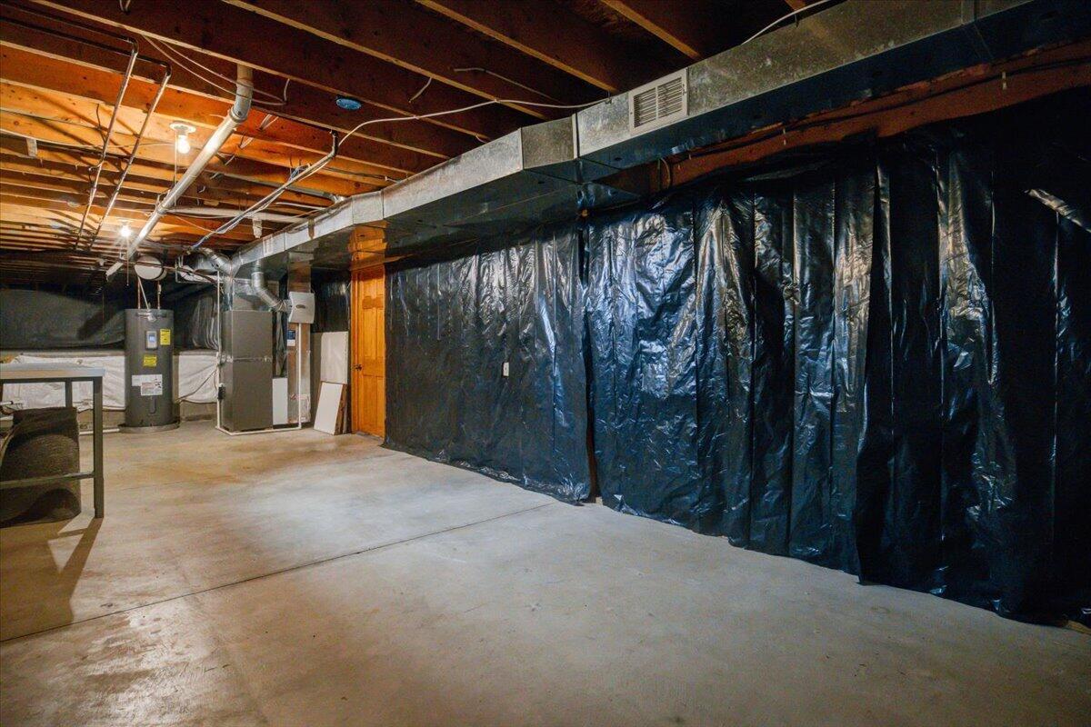 2584 Hollenback Road Lewis Center, OH 43035 - Photo 28 of 34 Unfinished Side