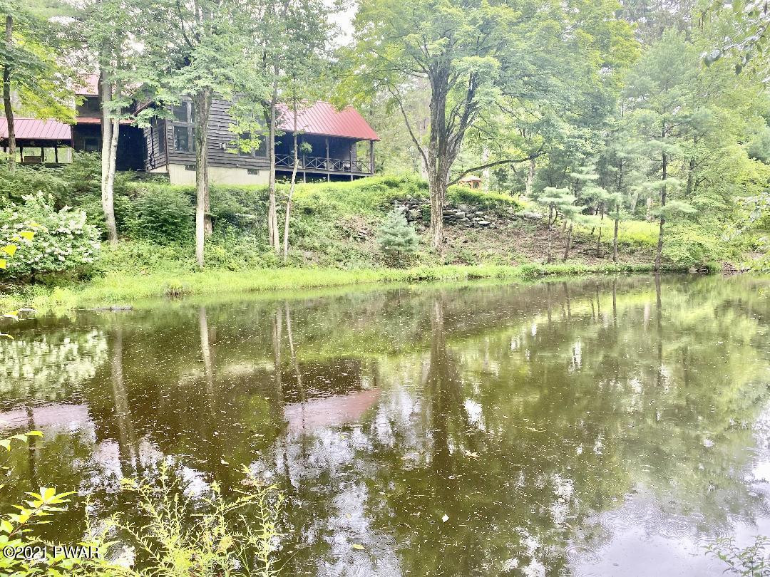 324 Silver Lake Road Dingmans Ferry, PA 18328 - Photo 16 of 36