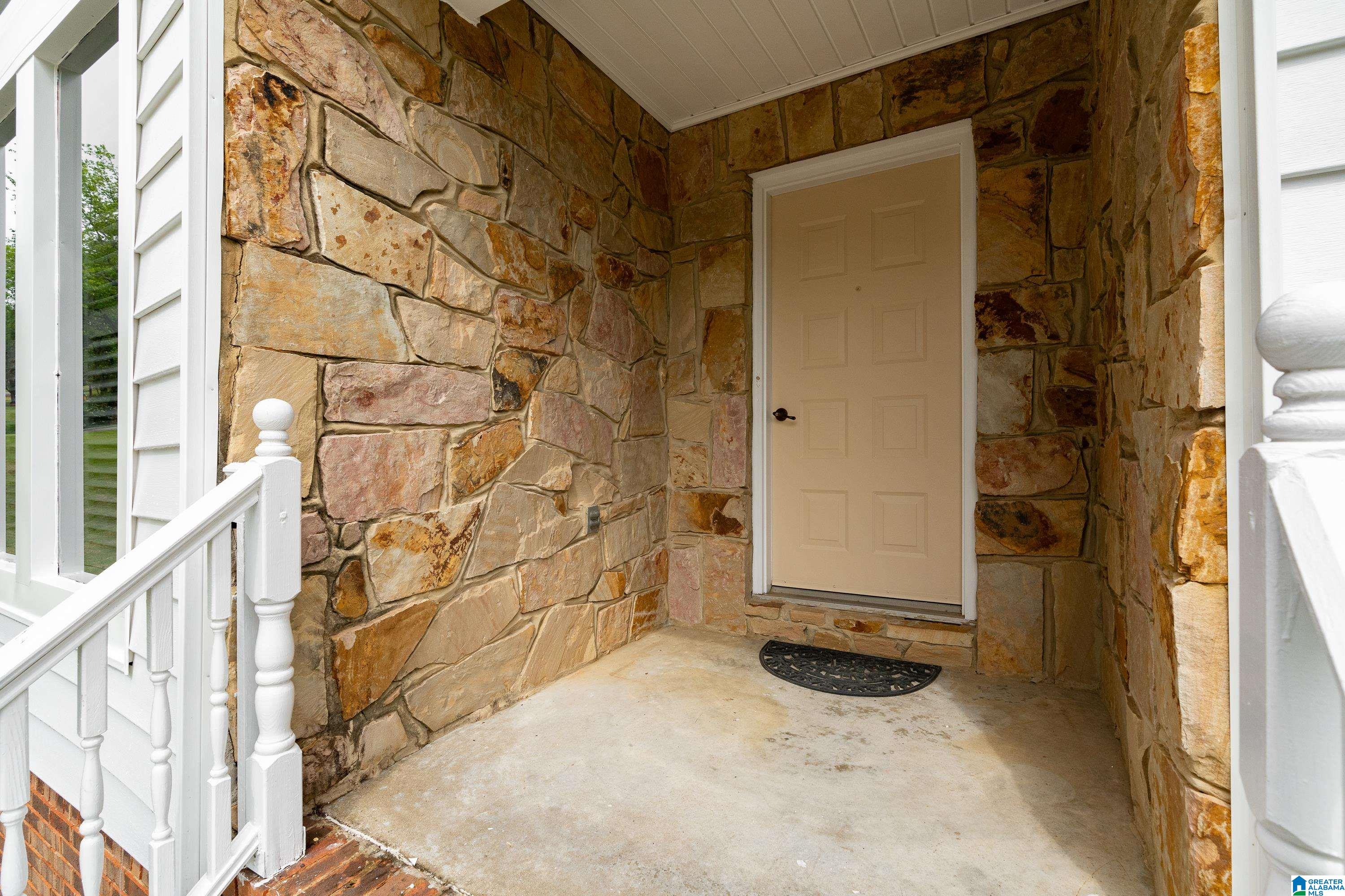 733 Rockbridge Road Birmingham, AL 35216 - Photo 5 of 35
