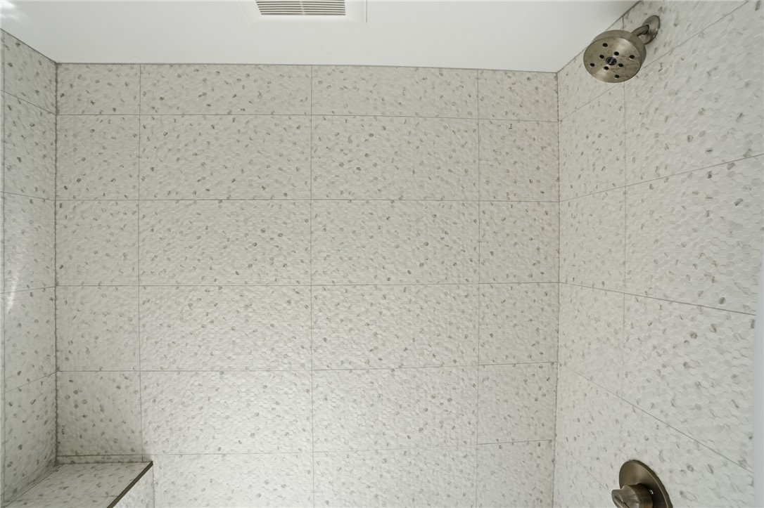 24 Wildflower Road Barrington, RI 02806 - Photo 29 of 50 Full Bath