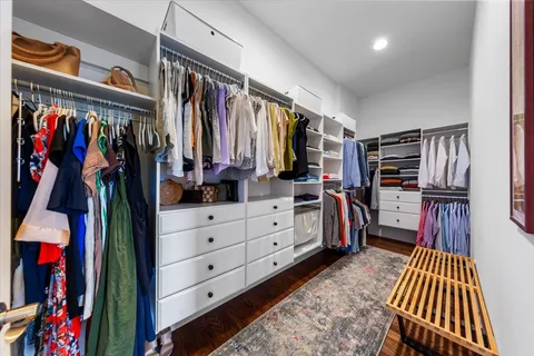 $685,000 | 5008 North Lincoln Avenue, Unit 3S, Chicago, IL 60625