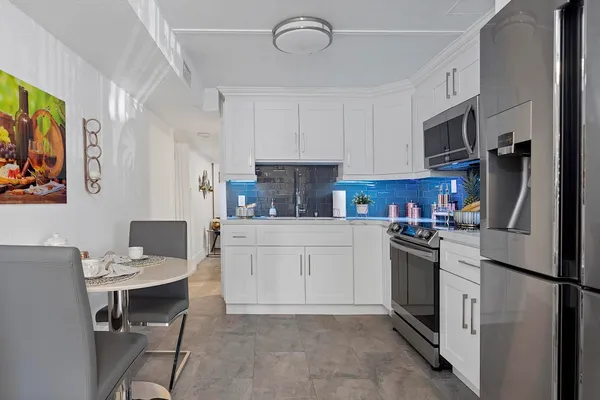 $230,000 | 3205 West 16th Avenue, Hialeah, FL 33012