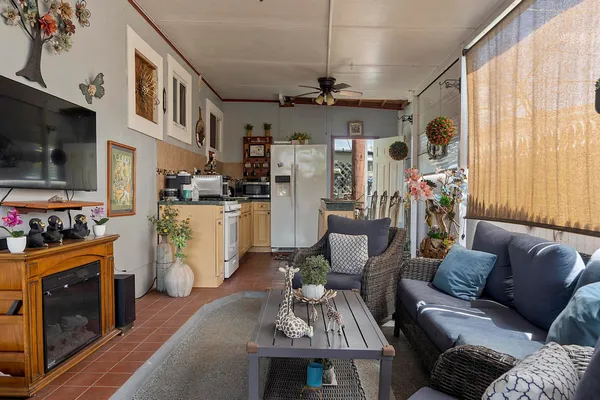 $230,000 | 3205 West 16th Avenue, Hialeah, FL 33012