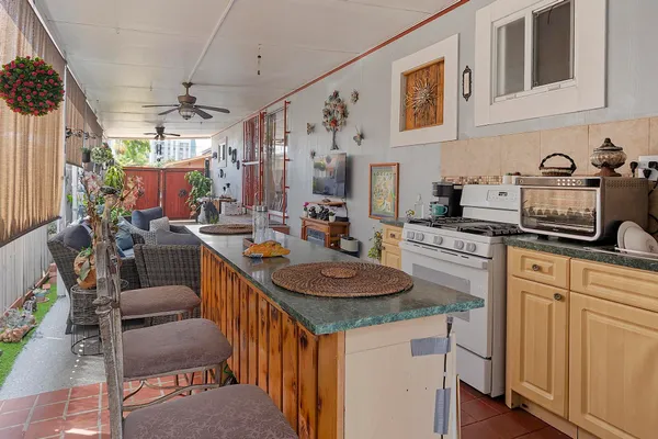 $230,000 | 3205 West 16th Avenue, Hialeah, FL 33012